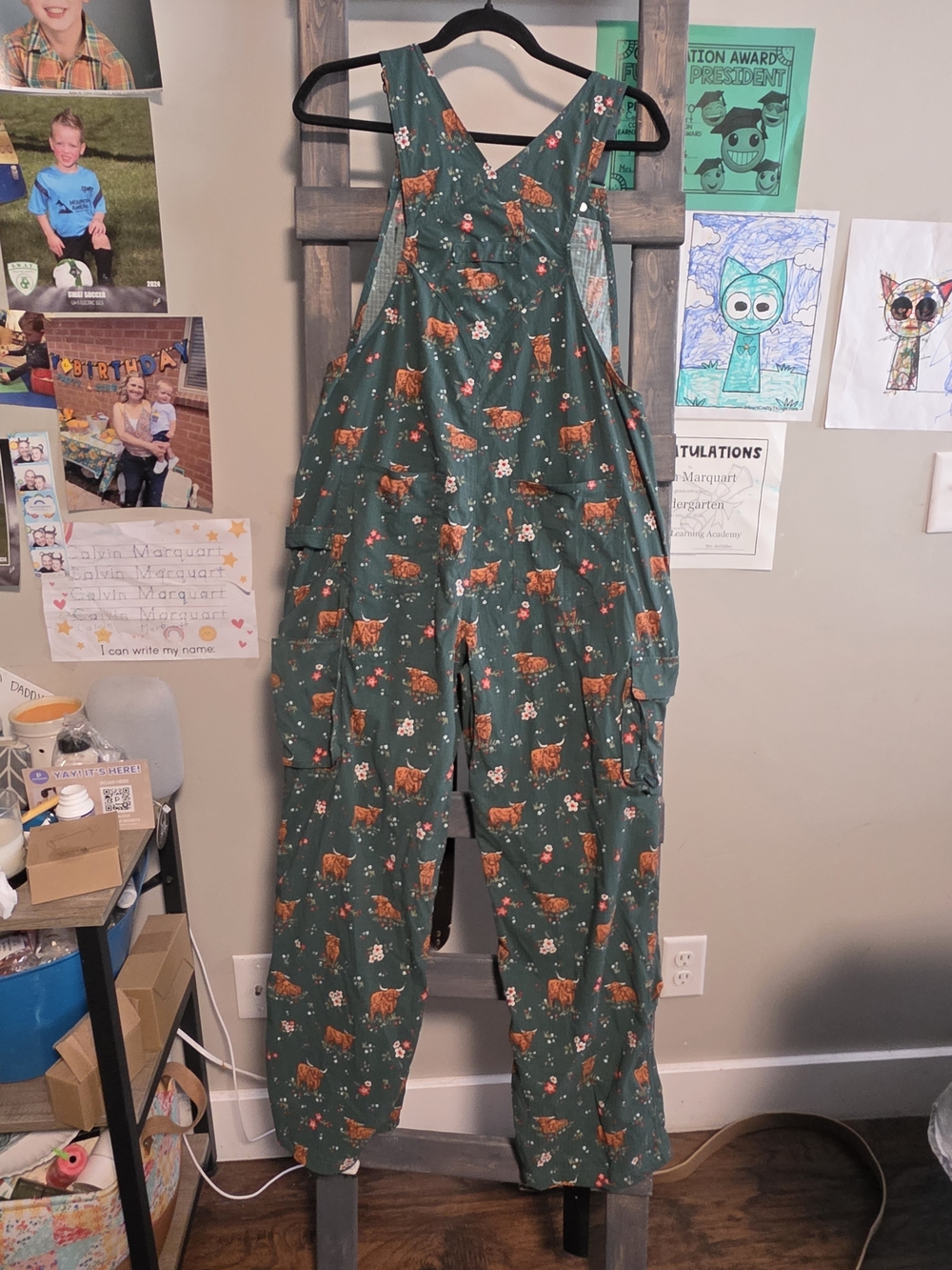 Duluth Trading Co Women's Heirloom Gardening Overalls in Cute Highland Cow Print - Picture 5 of 6